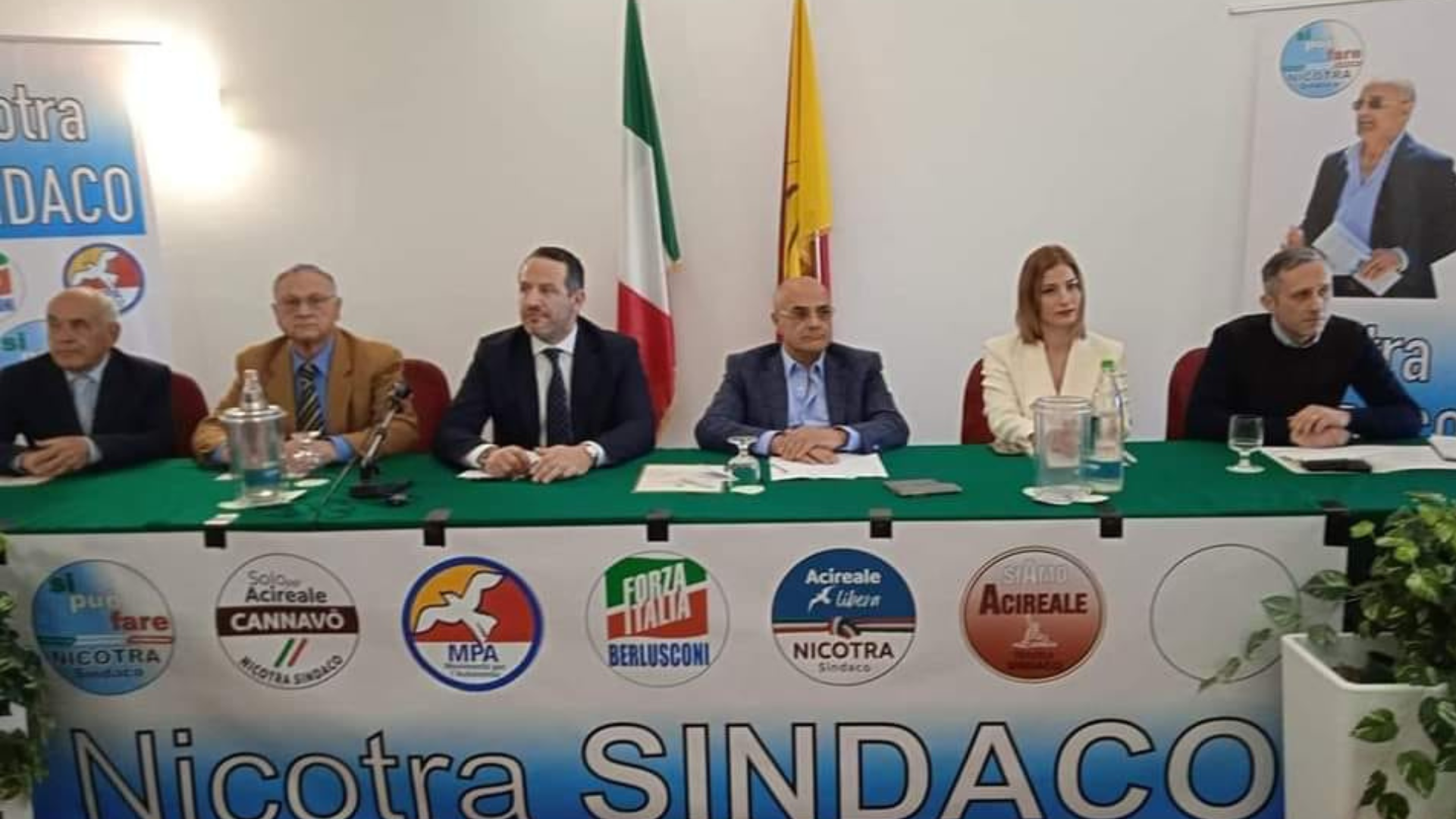 Amministrative ad Acireale, centrodestra (e FdI) in crisi di identità<br>Nicotra o Garozzo? «Ci sono due schieramenti, attendiamo Roma»