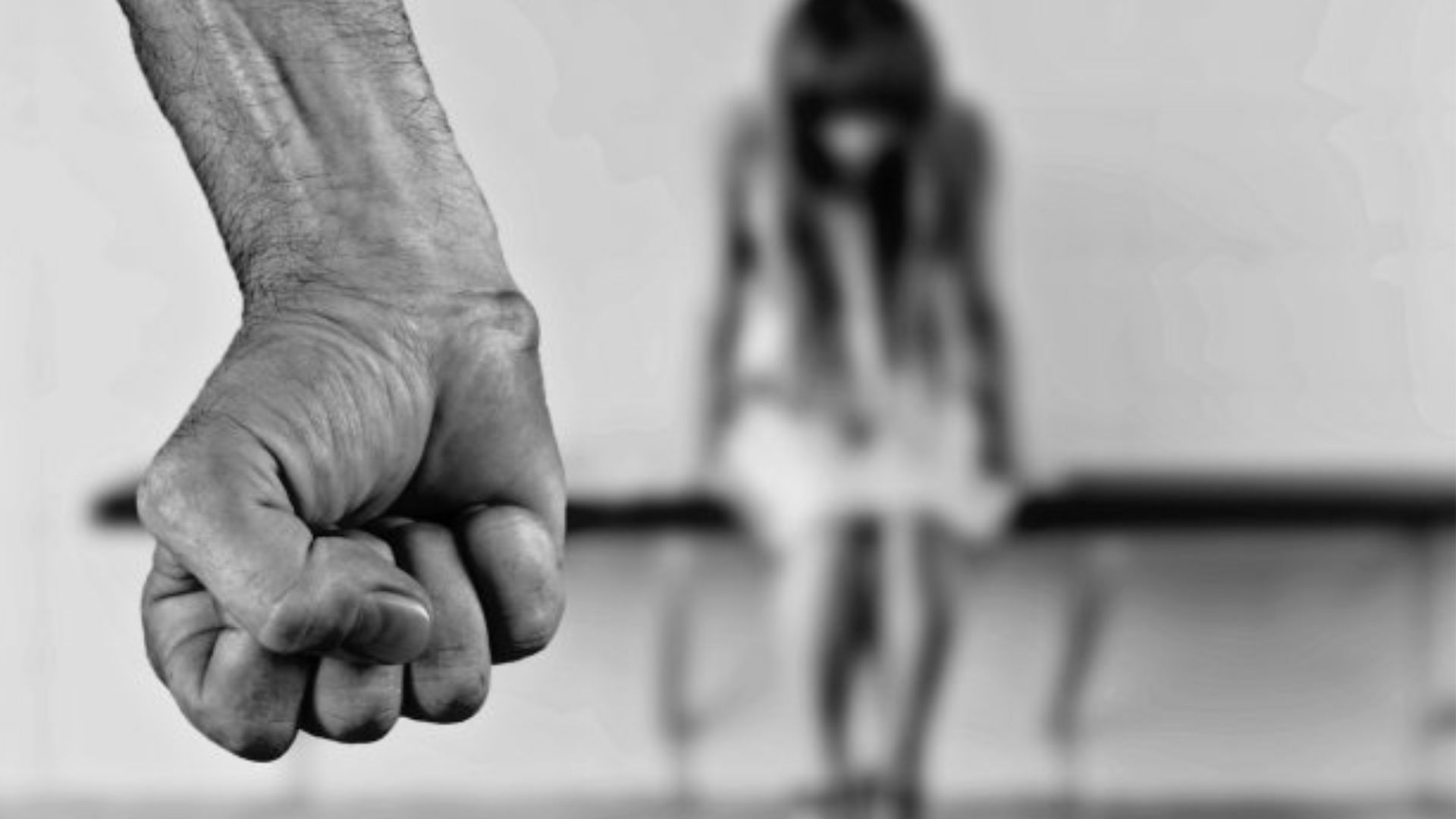 Giornata nazionale contro la pedofilia e la pedopornografia<br>I dati della polizia postale nel 2023: oscurati oltre mille siti