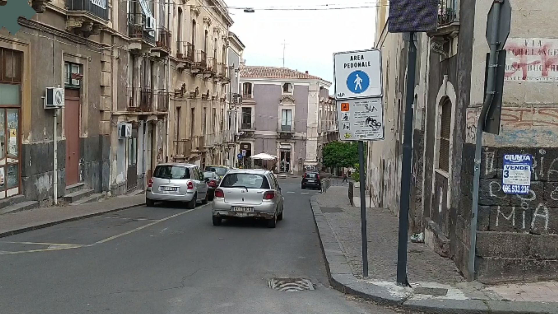 Telecamere in via Crociferi, l’Unesco diffida il Comune all’attivazione del sistema<br>Il sindaco fa un’altra promessa ma manca ancora l’ordinanza di pre-esercizio